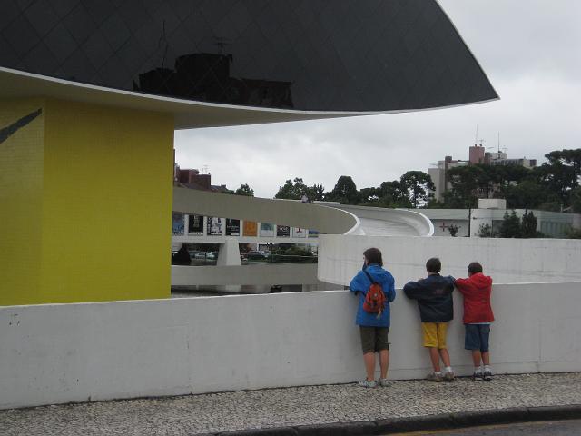IMG_0370.JPG - Brasilien Parana CuritibaMuseu Oscar Niemeyer