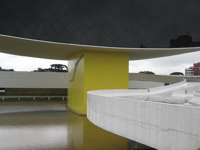 IMG_0374.JPG - Brasilien Parana CuritibaMuseu Oscar Niemeyer