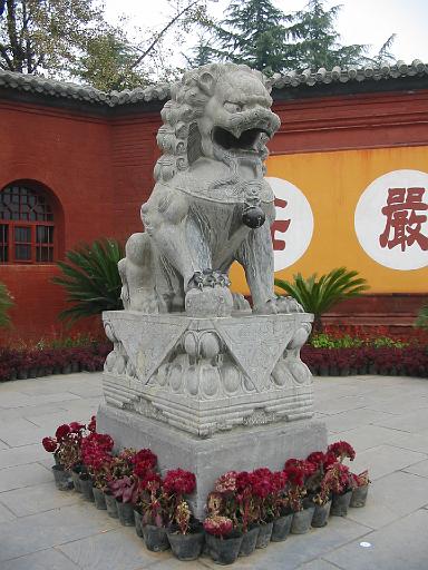 IMG029LuoYang_WhiteHorseTemple.JPG