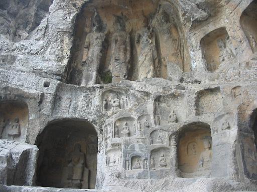 IMG059LuoYang_LongmenGrottoes.JPG