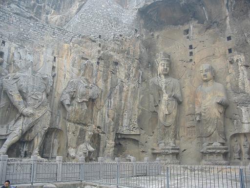 IMG065LuoYang_LongmenGrottoes.JPG
