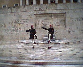 ATH09_Wache.JPG - Griechenland Athen
Wache