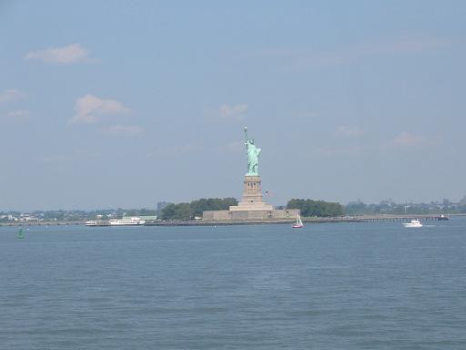 NY02_StatueOfLiberty01.JPG